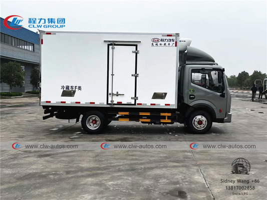 3T Dongfeng Small Refrigerated Delivery Truck With Thermo King Unit